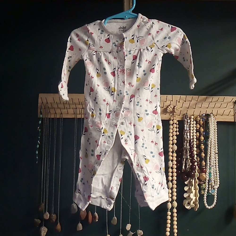 Child of mine 3-6 month body sute